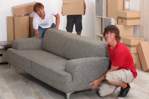 Organized planning for a seamless house move